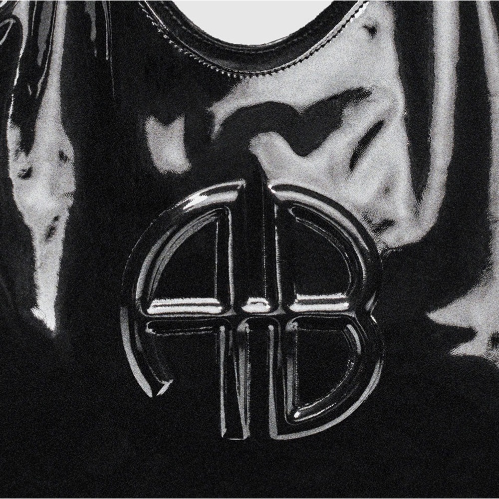 New- Anine Bing Kate Bag in High-Shine Black - Picture 4 of 11